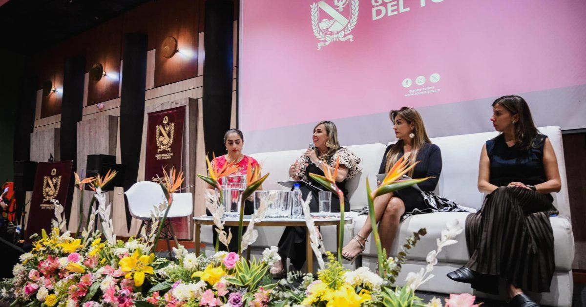 Gobernadora propone la creación de una Zona Económica Social Especial