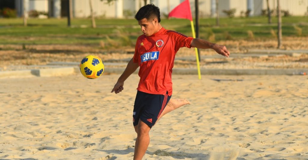 Clavijo Ruiz entrenando con la ‘Tricolor’ en pasadas convocatorias. Imágenes suministradas – Q’HUBO